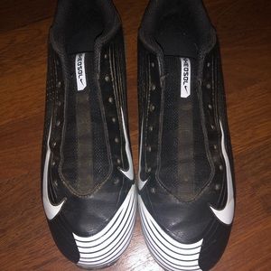 Nike boys baseball cleats
